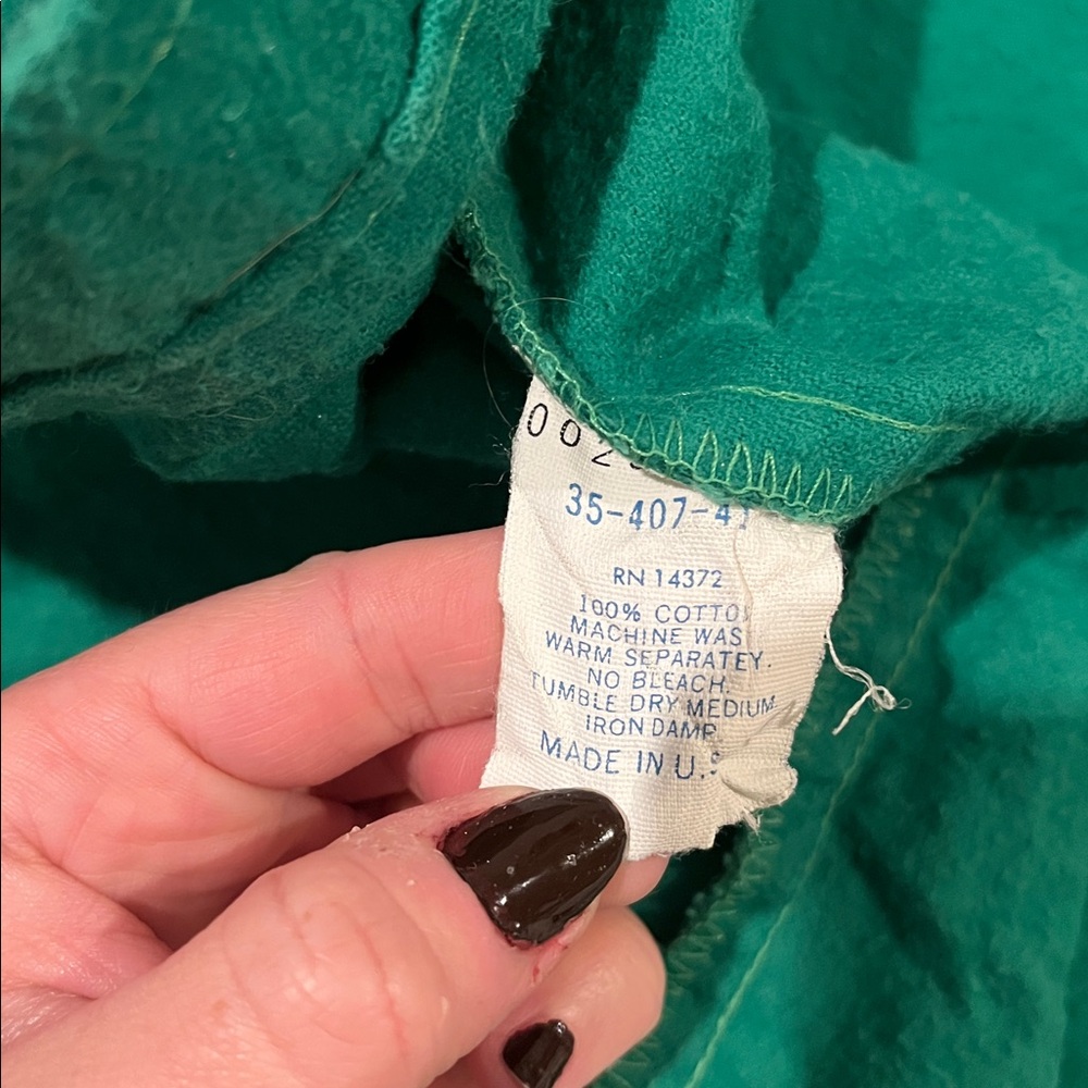 Vintage Outdoor Exchange Kelly Green button down size medium - Picture 13 of 13